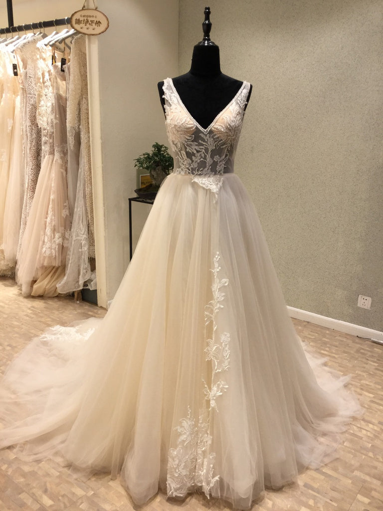 Charming V Neck Tulle Applique V Back Long Wedding Dress for Brides, WG1207 - Wish Gown